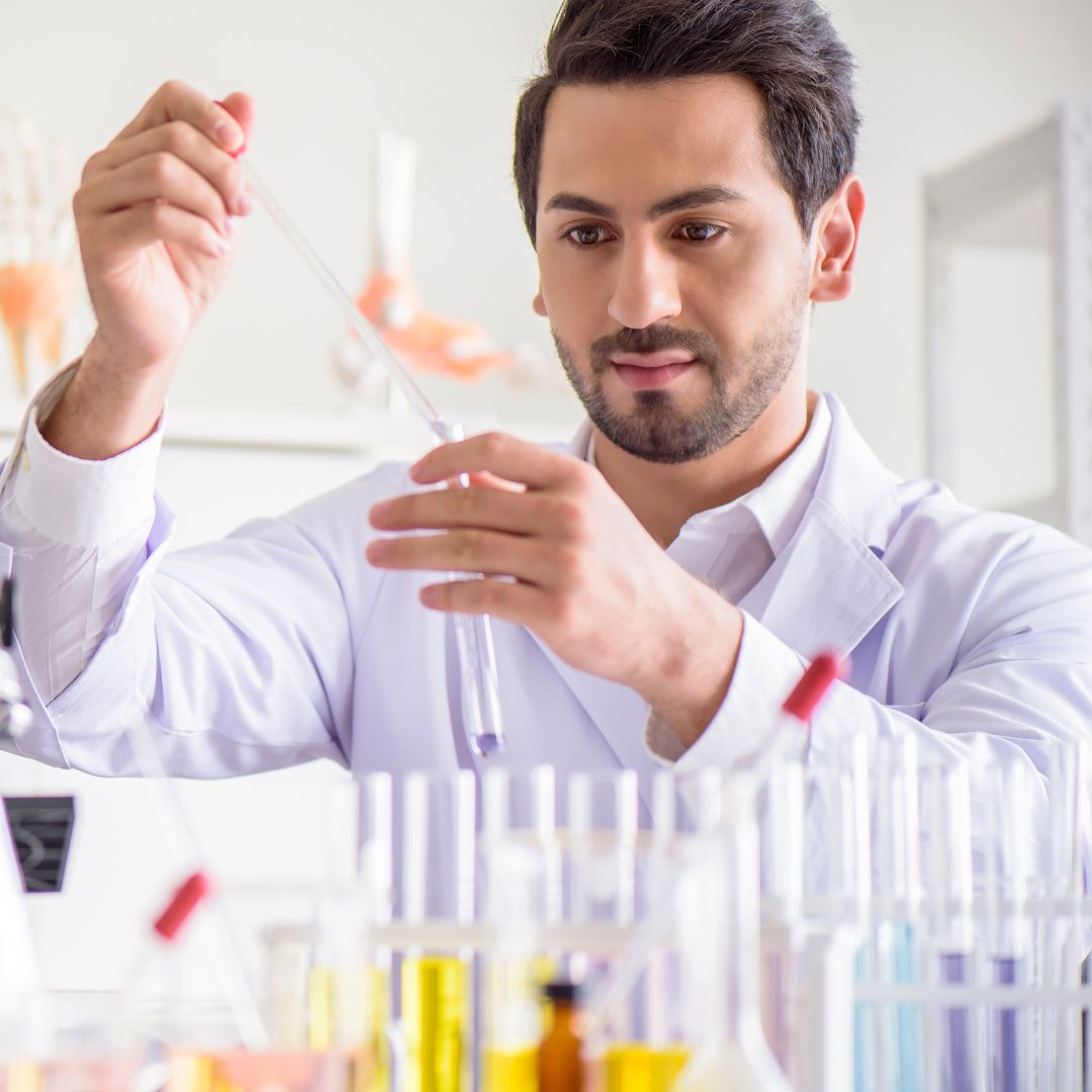 MLT doing a science experiment in a clinical laboratory